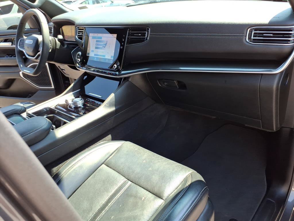 Used 2022 Jeep Wagoneer Series I w/ Convenience Group I AWD/4WD image 16