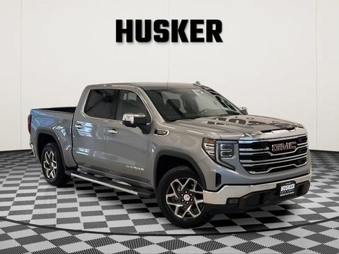 Certified 2024 GMC Sierra 1500 SLT w/ SLT Convenience Package AWD/4WD image 1