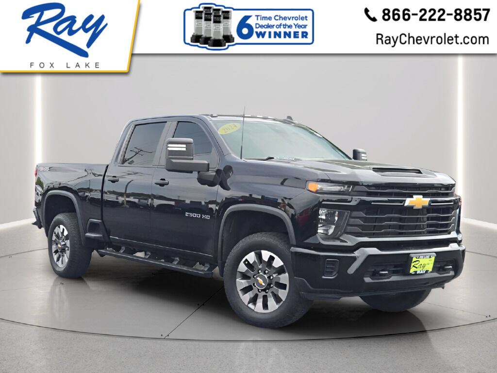 Certified 2024 Chevrolet Silverado 2500 Custom AWD/4WD image 1