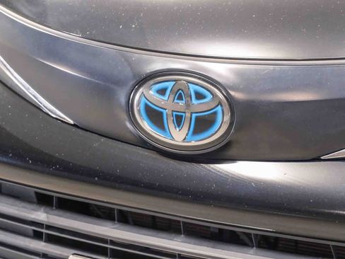 Used 2022 Toyota Sienna LE FWD image 13