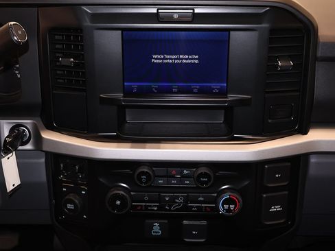 New 2026 Ford F550 4x4 Crew Cab w/ XLT Value Package image 21