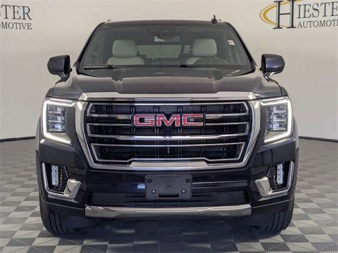 Certified 2023 GMC Yukon XL SLT image 3