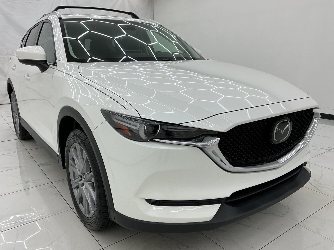Used 2019 MAZDA CX-5 Grand Touring AWD/4WD image 3