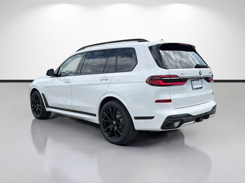 New 2027 BMW X7 xDrive40i w/ M Sport Package AWD/4WD image 5