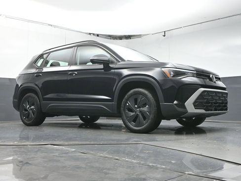 New 2026 Volkswagen Taos S FWD image 36