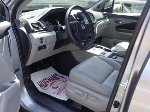Used 2021 Honda Ridgeline RTL image 16