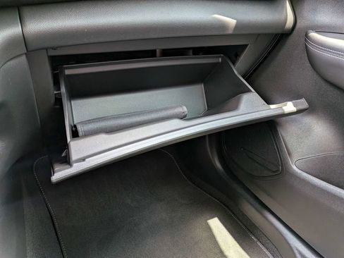 Used 2023 Buick Envision Essence FWD image 25