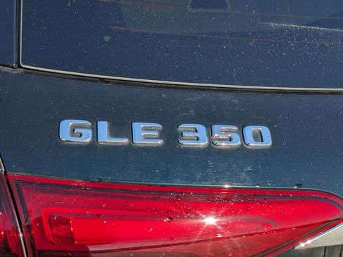 Used 2024 Mercedes-Benz GLE 350 4MATIC image 32