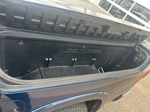 Used 2019 RAM 1500 Laramie AWD/4WD image 26