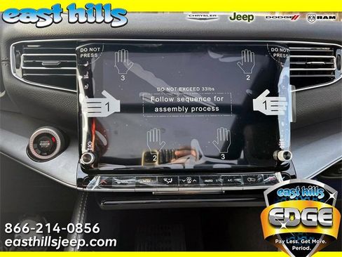 New 2026 Jeep Grand Wagoneer Limited image 8