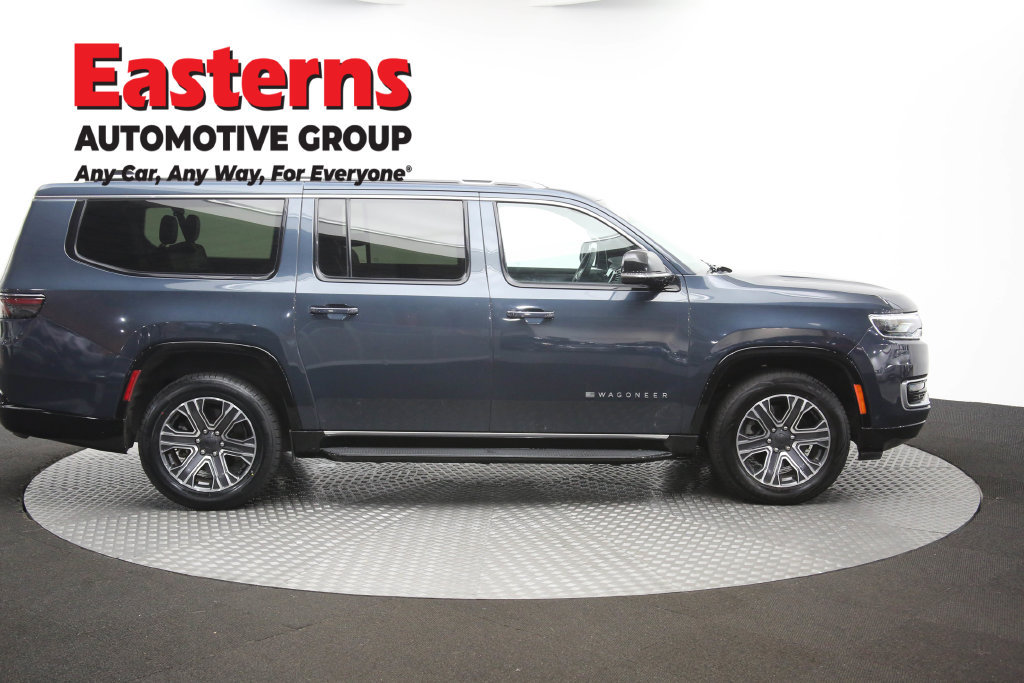 Used 2024 Jeep Wagoneer L Series II w/ Flexible Seating Group RWD image 53