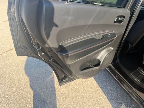 Used 2023 Dodge Durango GT image 15