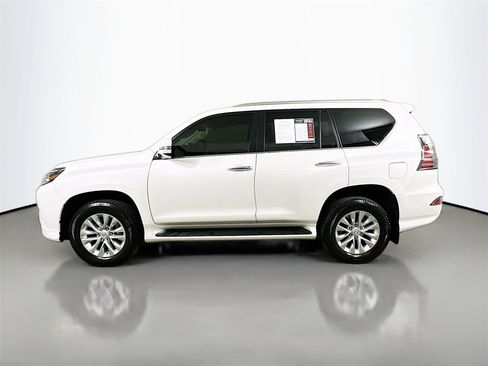 Used 2023 Lexus GX 460 Premium image 5