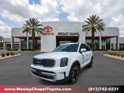 Used 2025 Kia Telluride S