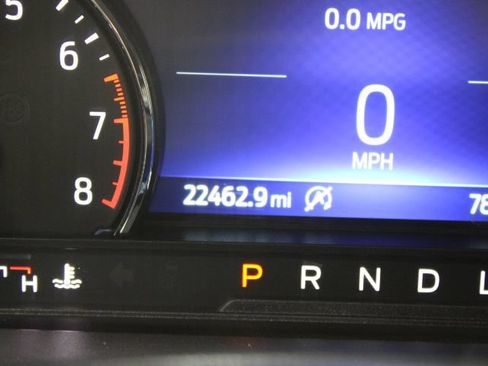 Used 2023 Ford Explorer XLT w/ Equipment Group 202A AWD/4WD image 5
