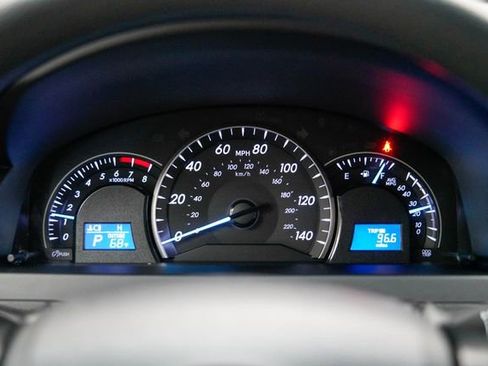 Used 2015 Toyota Camry LE FWD image 16