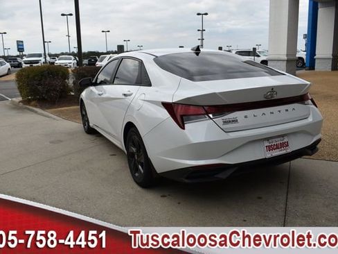 Used 2022 Hyundai Elantra SEL w/ Convenience Package image 7