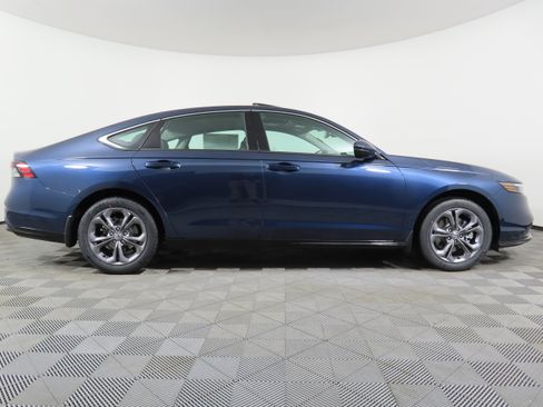 New 2026 Honda Accord EX-L image 2