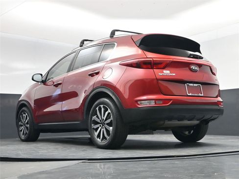 Used 2017 Kia Sportage EX image 14