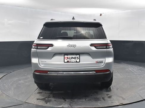 New 2026 Jeep Grand Cherokee L Laredo image 7