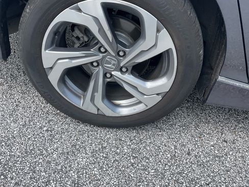 Used 2020 Honda Accord EX-L image 11