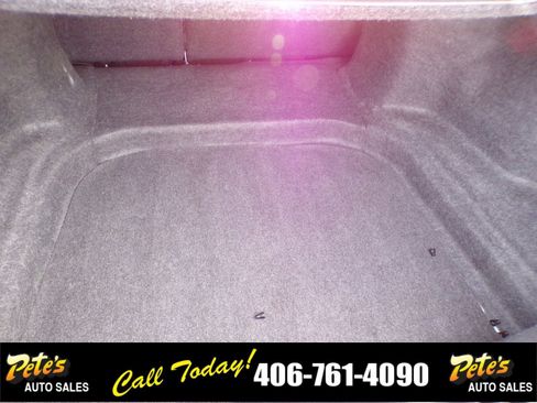 Used 2019 Ford Taurus Limited image 9