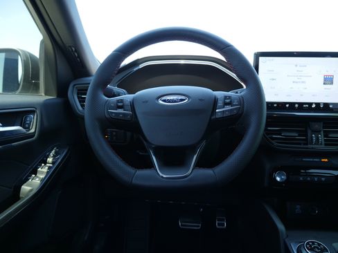 Used 2023 Ford Escape ST-Line w/ Tech Pack #1 image 19