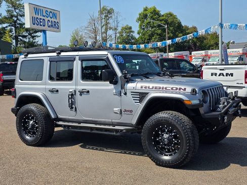 Used 2020 Jeep Wrangler Unlimited Rubicon w/ LED Lighting Group AWD/4WD image 3