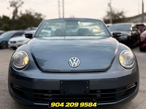 Used 2016 Volkswagen Beetle 1.8T S FWD image 12