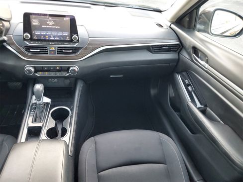 Used 2023 Nissan Altima 2.5 SV image 26