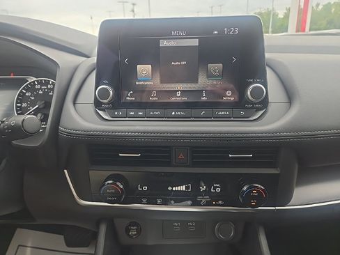 New 2026 Nissan Rogue SV image 20