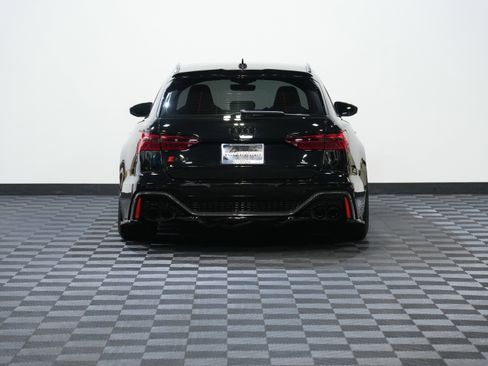 Used 2021 Audi RS 6 w/ Carbon Optic Package image 7