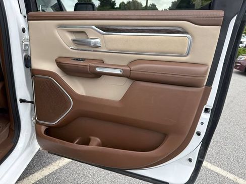 Used 2020 RAM 1500 Laramie RWD image 16