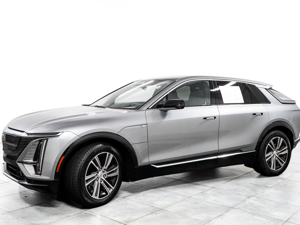 Used 2024 Cadillac Lyriq Luxury AWD/4WD image 4