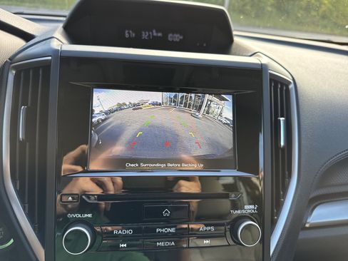 Used 2023 Subaru Forester Premium image 21