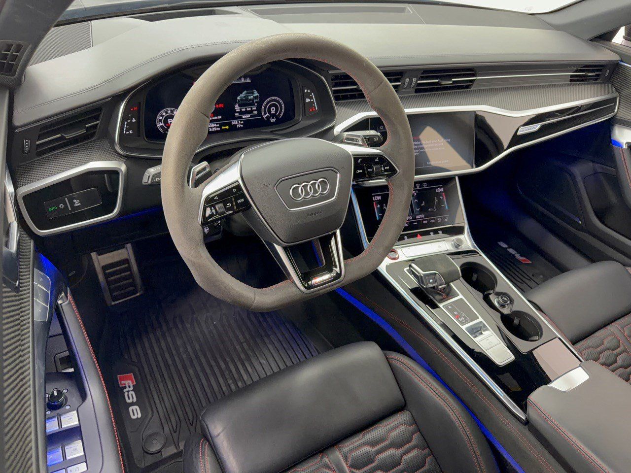 Used 2022 Audi RS 6 AWD/4WD image 4