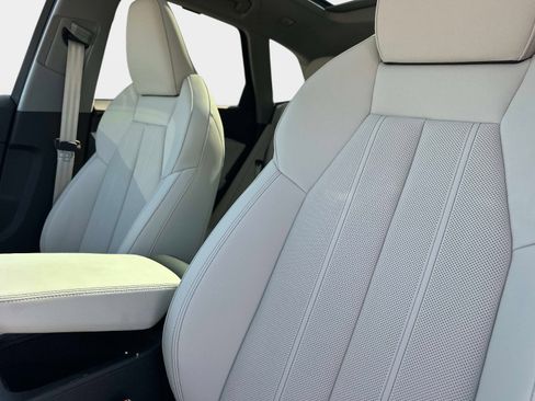 New 2025 Audi Q5 Prestige image 21