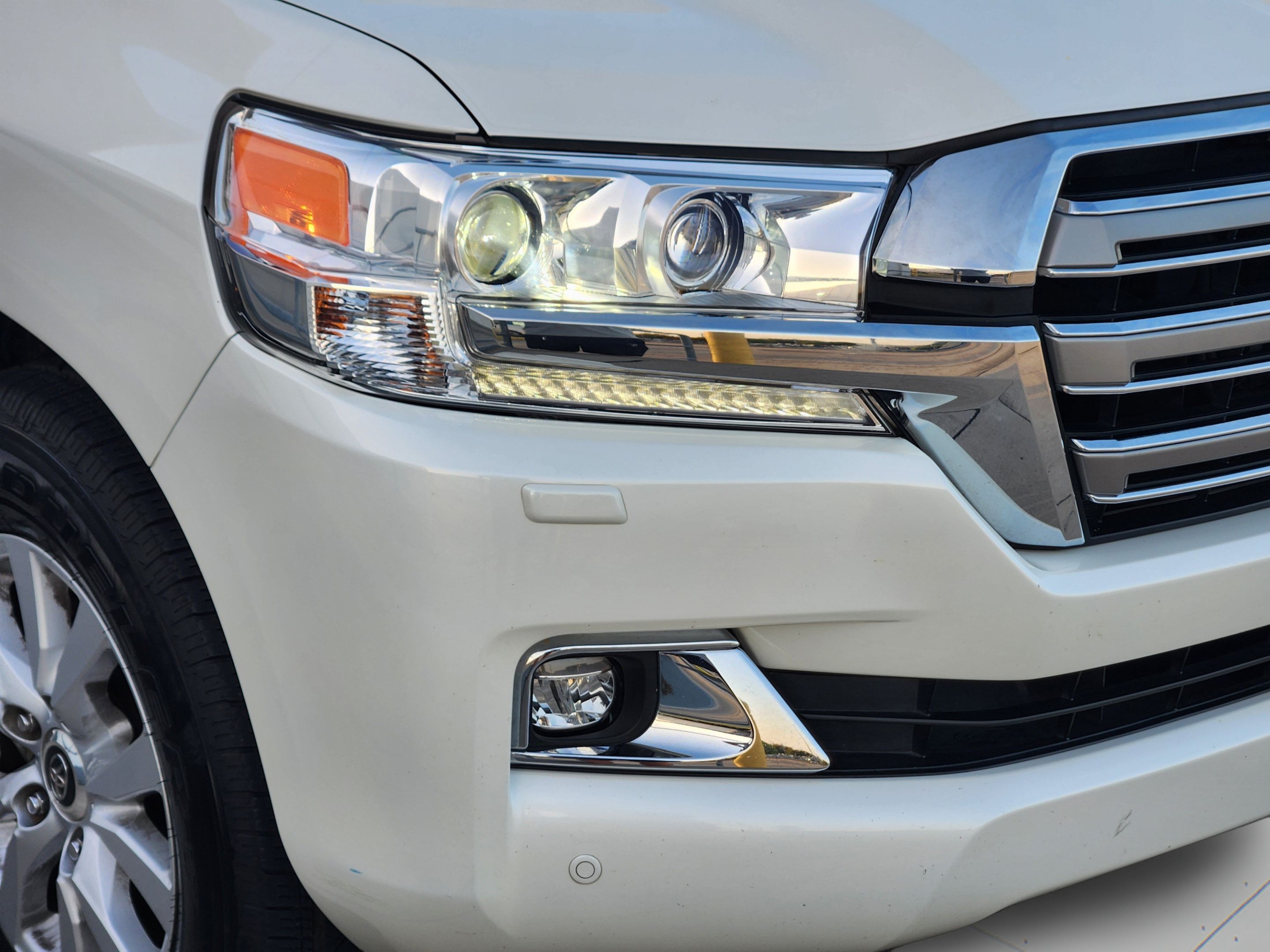 Used 2021 Toyota Land Cruiser AWD/4WD image 7