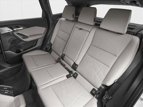 New 2026 BMW X1 M35i AWD/4WD image 9