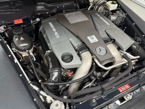 Used 2017 Mercedes-Benz G 63 AMG 4MATIC image 47