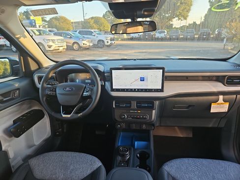 New 2025 Ford Maverick XLT w/ XLT Luxury Package image 14