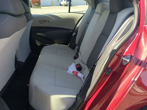 Used 2022 Toyota Corolla LE image 20