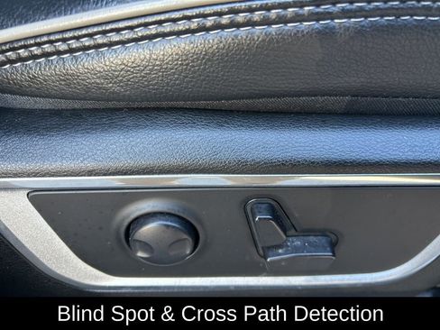 Certified 2023 RAM 1500 Laramie image 38