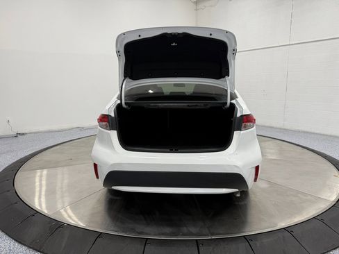 Used 2022 Toyota Corolla LE w/ Carpet Mat Package (TMS) image 7