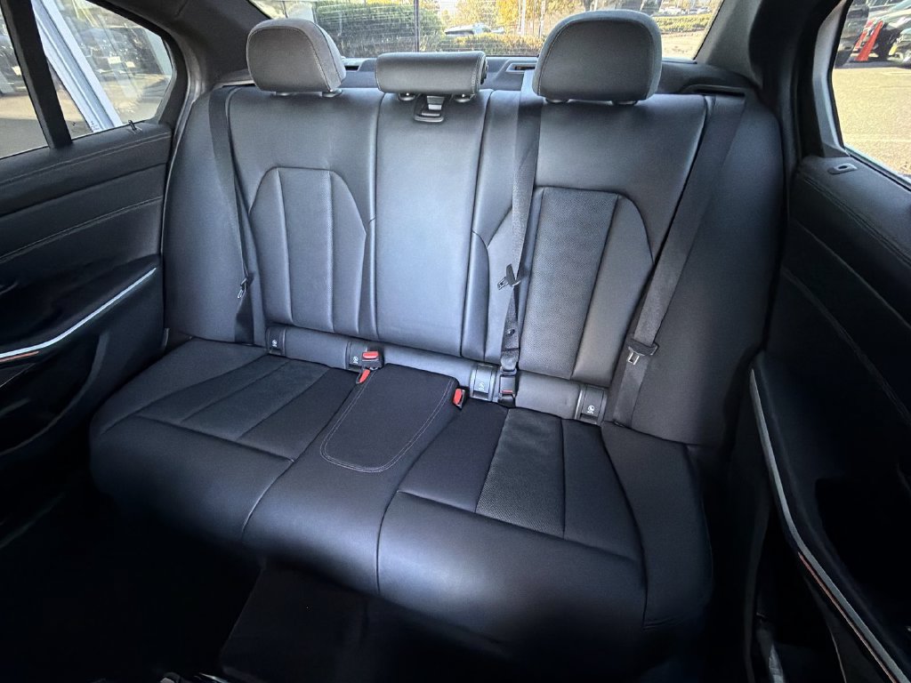 Used 2021 BMW M3 w/ Executive Package RWD image 21