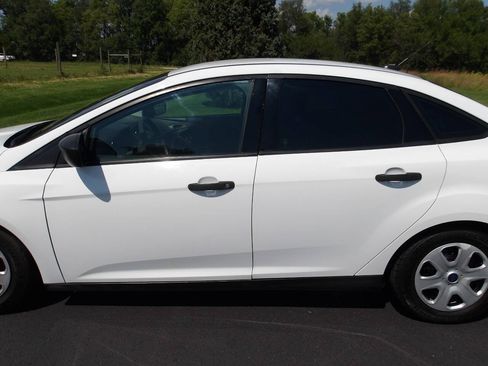 Used 2016 Ford Focus S FWD image 30