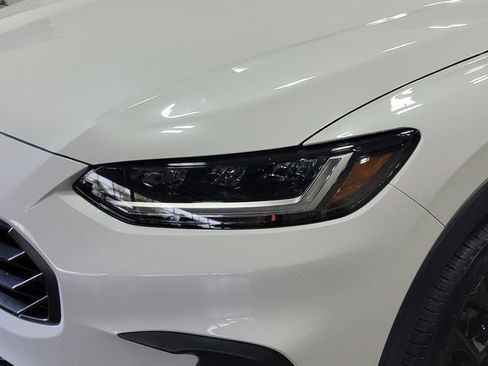 Certified 2023 Honda HR-V Sport image 8