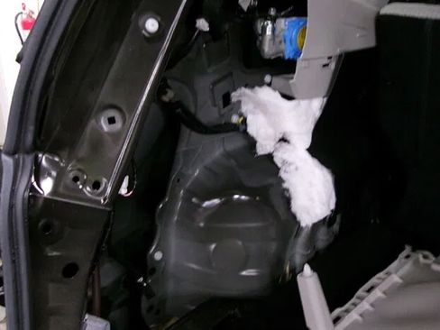 Used 2020 Subaru Forester Premium AWD/4WD image 8
