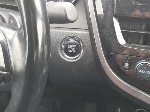 Used 2023 Toyota Camry SE w/ Convenience Package image 40