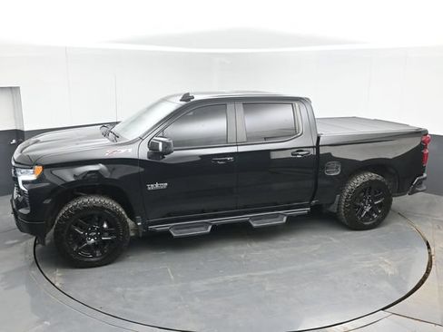 Used 2023 Chevrolet Silverado 1500 RST AWD/4WD image 36